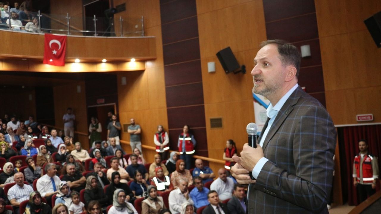 Yeşilay Genel Başkanı Dinç, Adıyaman'da Bağımlılıkla Mücadeleye Dikkat Çekti