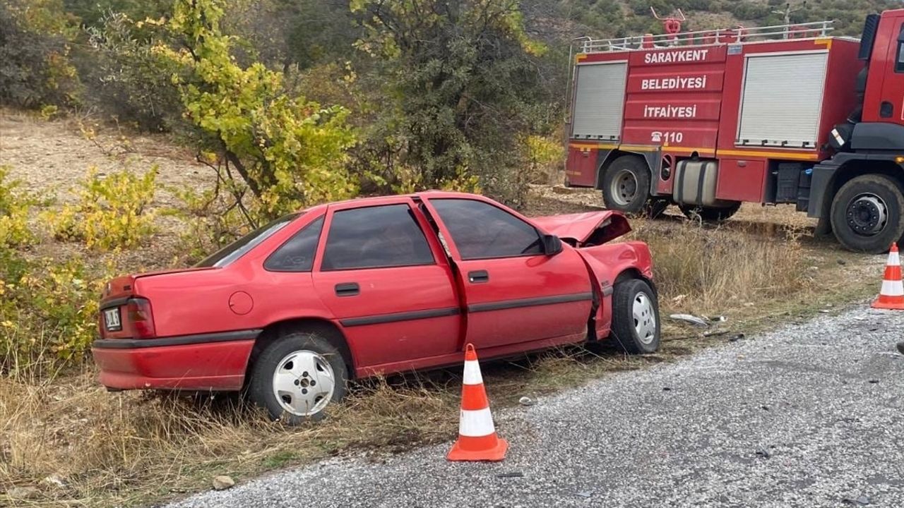 Yozgat'ta Trafik Kazası: 1 Ölü, 2 Yaralı