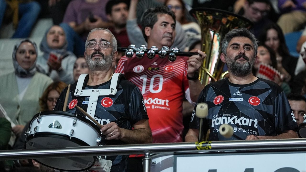 Ziraat Bankkart, Fenerbahçe Medicana'yı Lisanslı Skorla Geçti