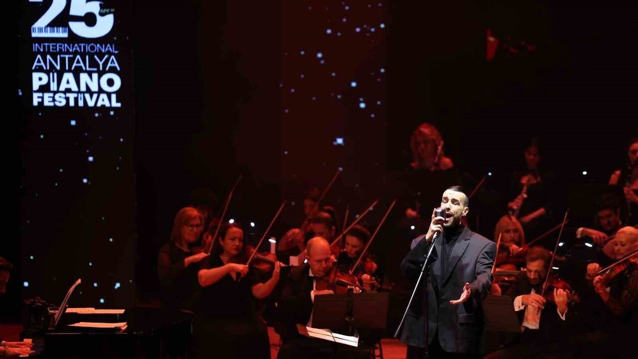25. Uluslararası Antalya Piyano Festivali konserle başladı