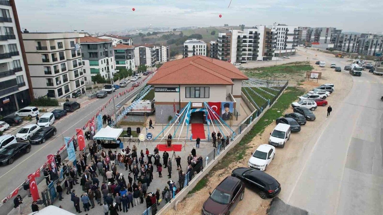 30 Ağustos Zafer Mahallesi'ne Yeni Aile Sağlığı Merkezi ve Nilüfer Ek Hizmet Binası Açıldı