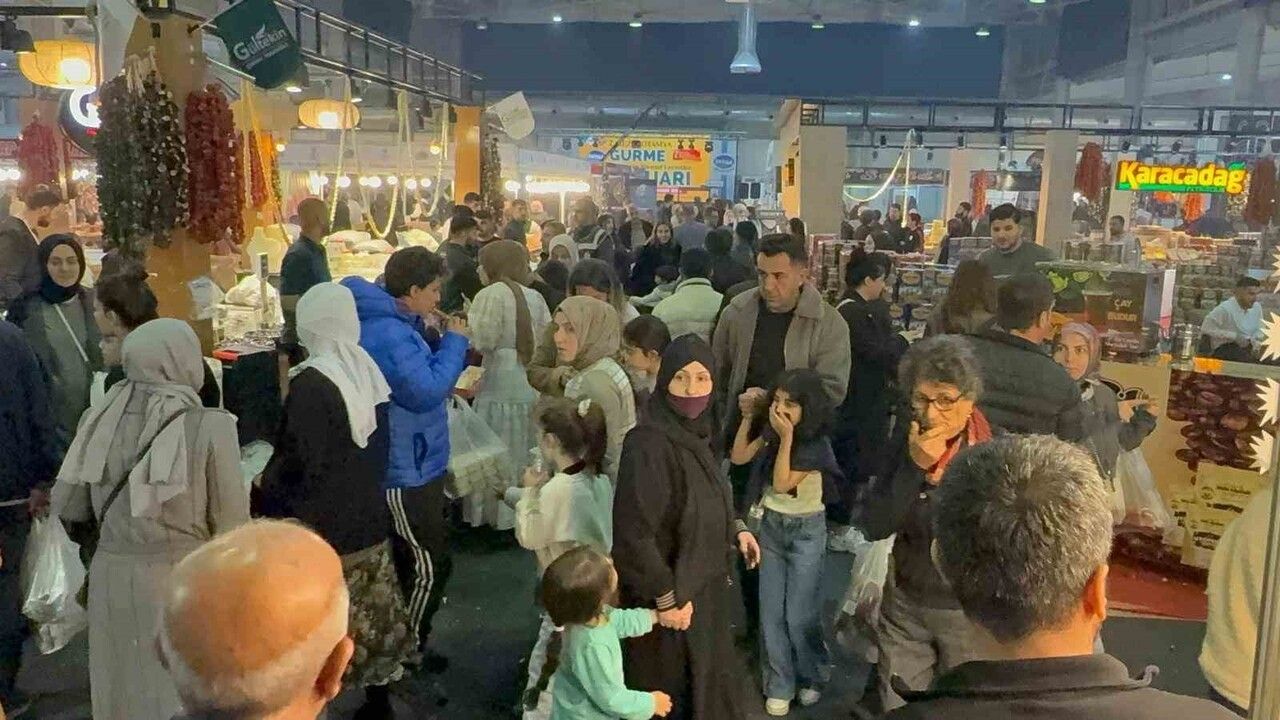 7. Mezopotamya Gurme ve Yöresel Lezzetler Fuarı'nda son gün yoğunluğu