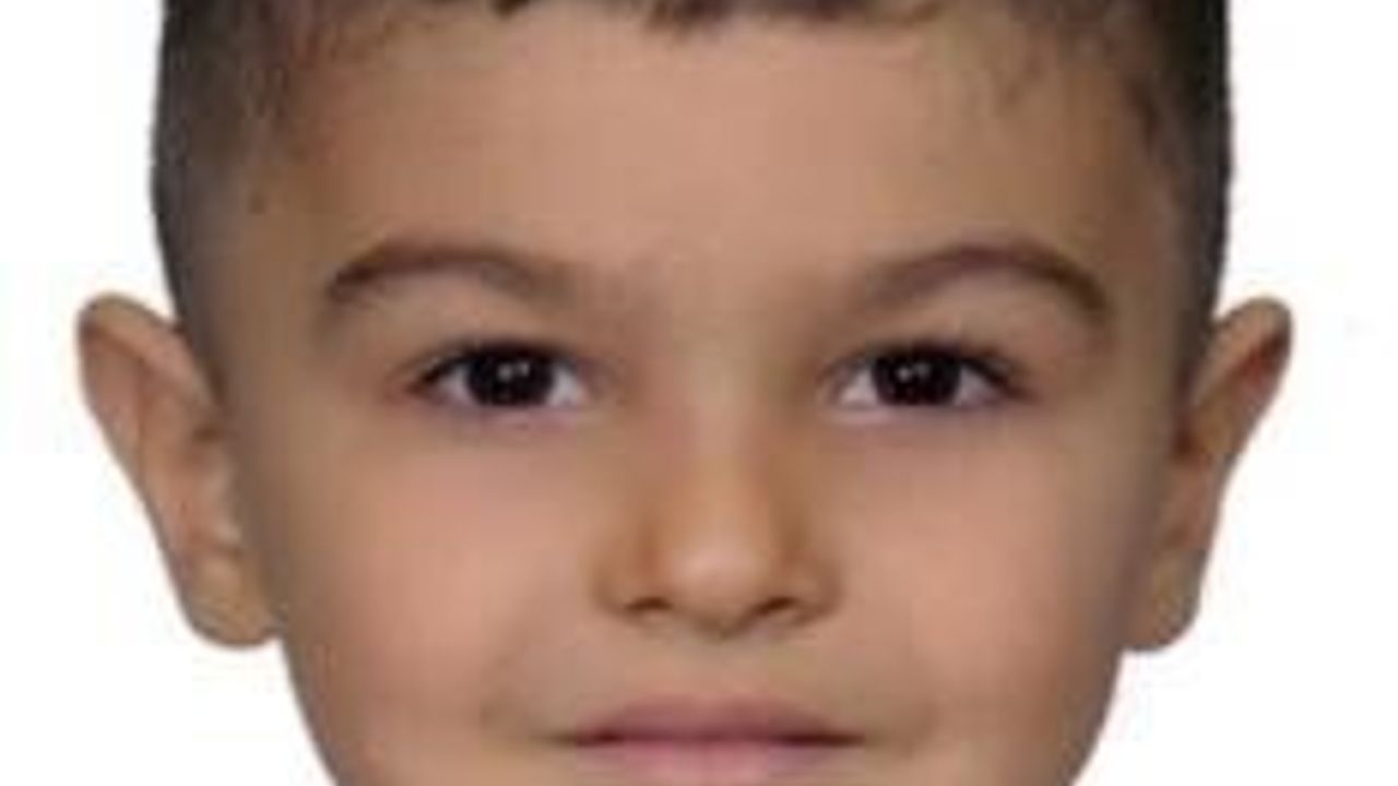 Adana'da 12 yaşındaki bisikletliye çarpan sürücü polise teslim oldu