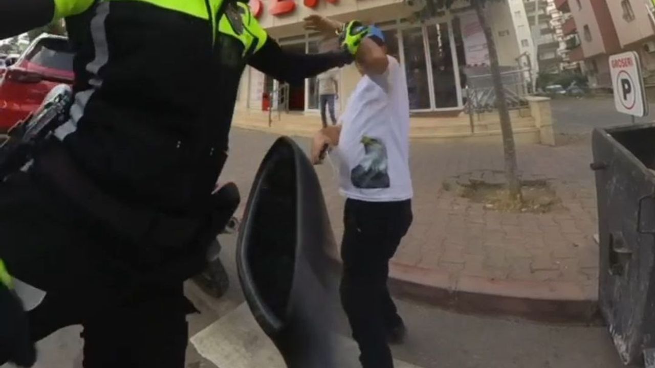 Adana'da Duygusal Polis Olayı