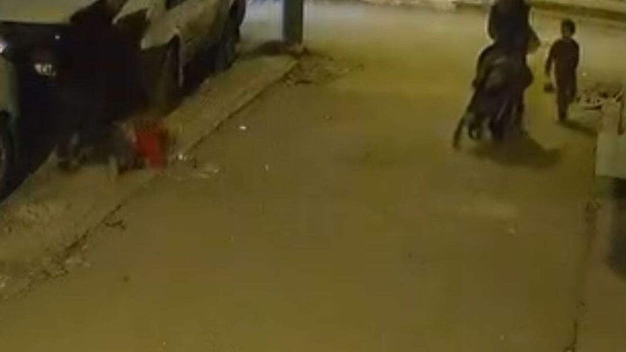 Adana'da şiddet anları: Çocuğun kafası arabaya çarptırıldı, yere fırlatıldı