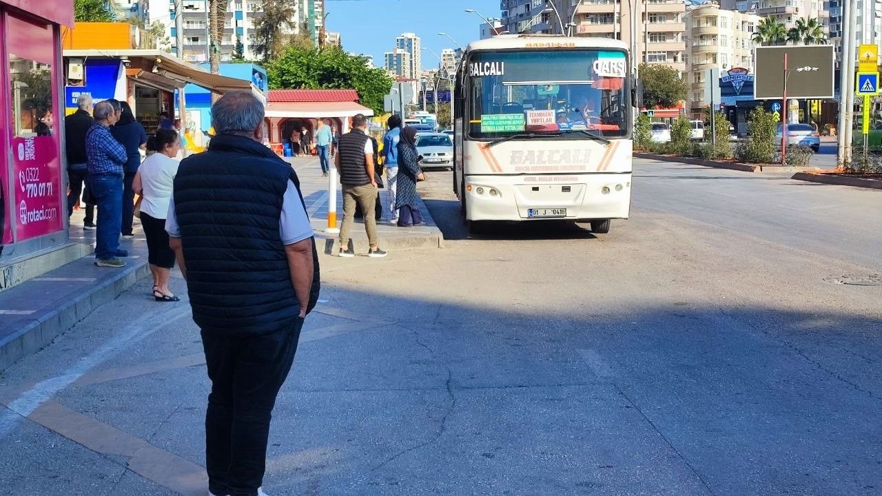 Adana'da toplu taşıma zammı yürürlüğe girdi