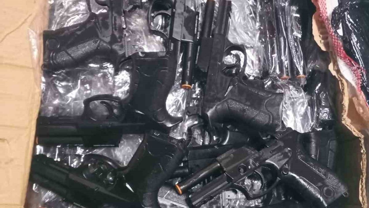 Adana merkezli operasyonda kurusıkıları ateşli silaha dönüştürme girişimi engellendi