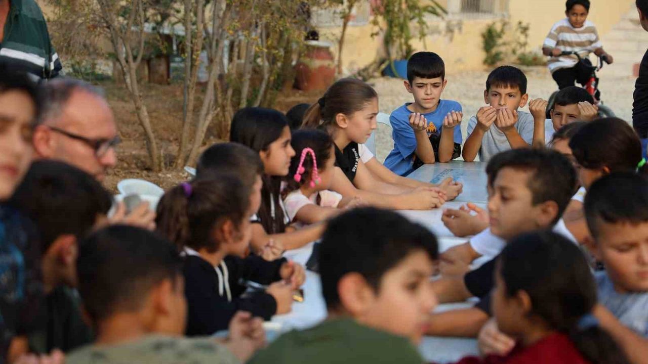 Adana Yürekli Mahallesi'nde 'Bodi' geleneğiyle yağmur duası