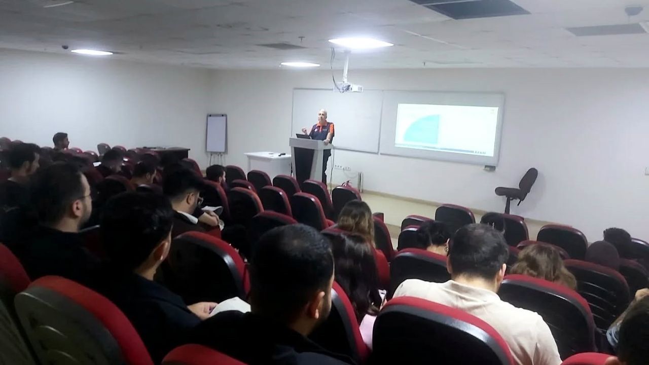 AFAD, Nazilli’de Öğrencilere Afet Farkındalığı Eğitimi Verdi