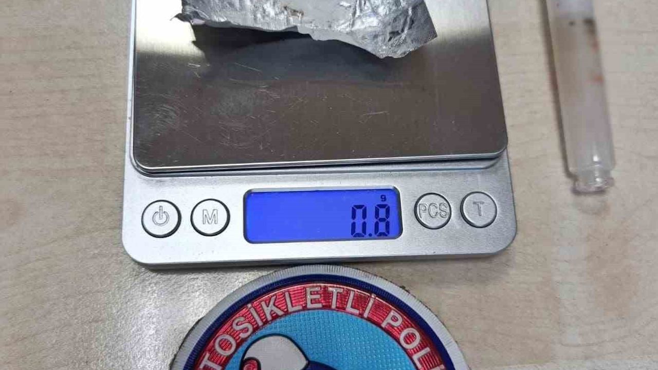 Afyonkarahisar'da Polisten Yoğun Kimlik Kontrolü