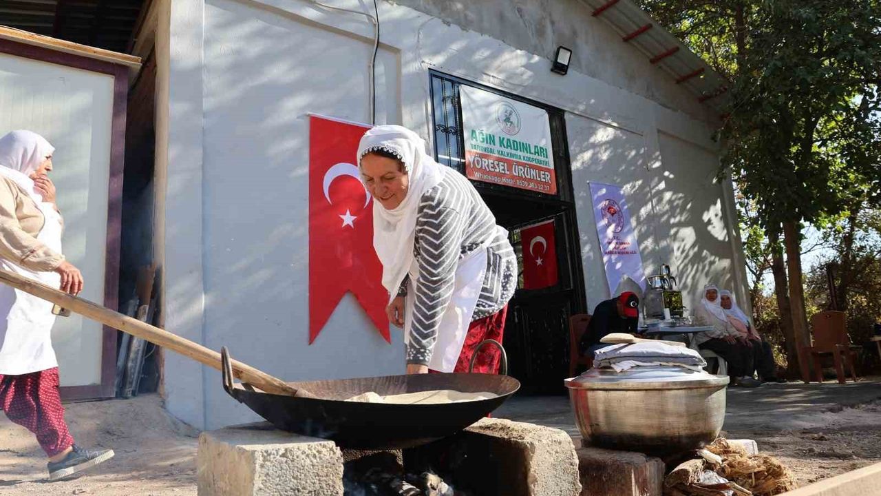 Ağın'da Yöresel Leblebi Yapımı Etkinliği Gerçekleşti