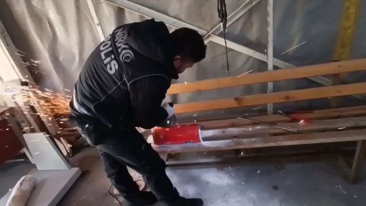 Ağrı'da Uyuşturucu Ele Geçirildi: 8 Kilogram Skunk