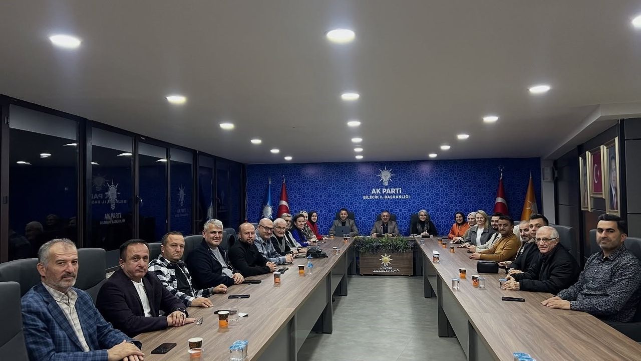 AK Parti Bilecik İl Yönetim Kurulu Toplantısı Serkan Yıldırım Başkanlığında