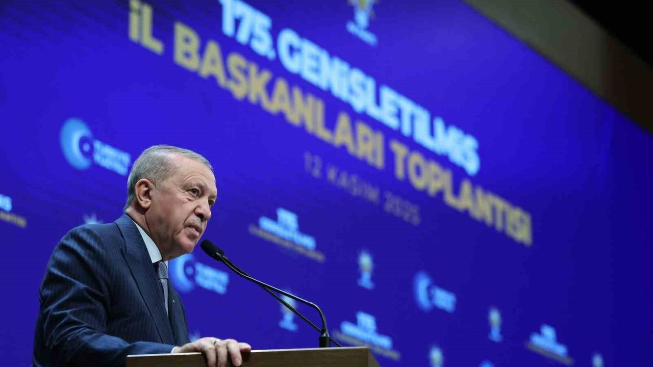 AK Parti Eskişehir Teşkilatı 175. Genişletilmiş İl Başkanları Toplantısı'na katıldı