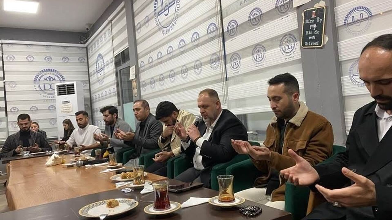 Akhisar ve Soma Gençleri 'Gençlik Köprüsü'nde Buluştu