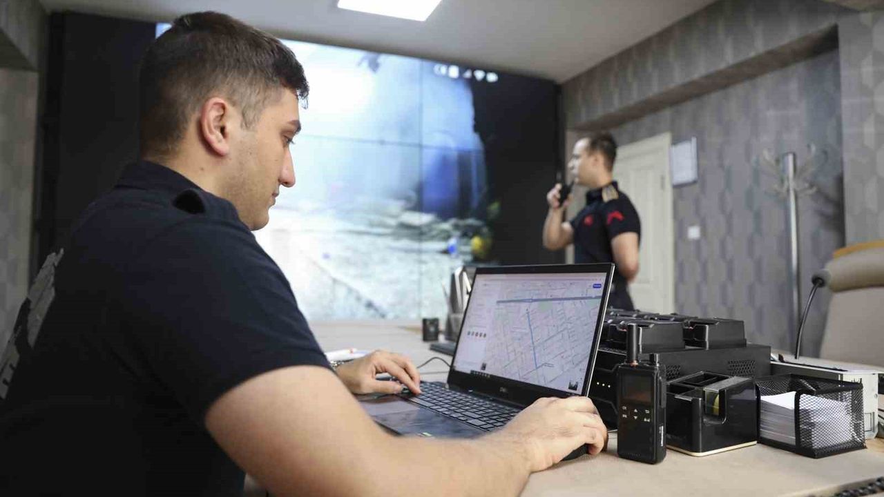 AKOM, Uzaktan İzleme ile Yangın ve Kurtarma Çalışmalarını Hızlandırıyor