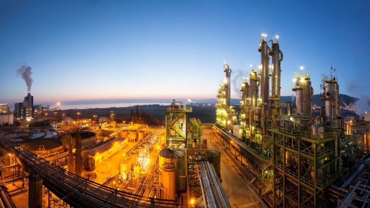 Aksa Akrilik 2025’in İlk 9 Ayında Yatırımlar ve Performansla Öne Çıktı