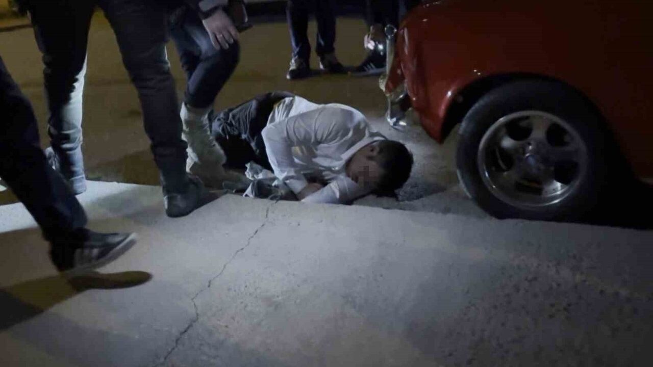 Aksaray’da palalı saldırı: Sokakta ağır yaralanan bir kişi