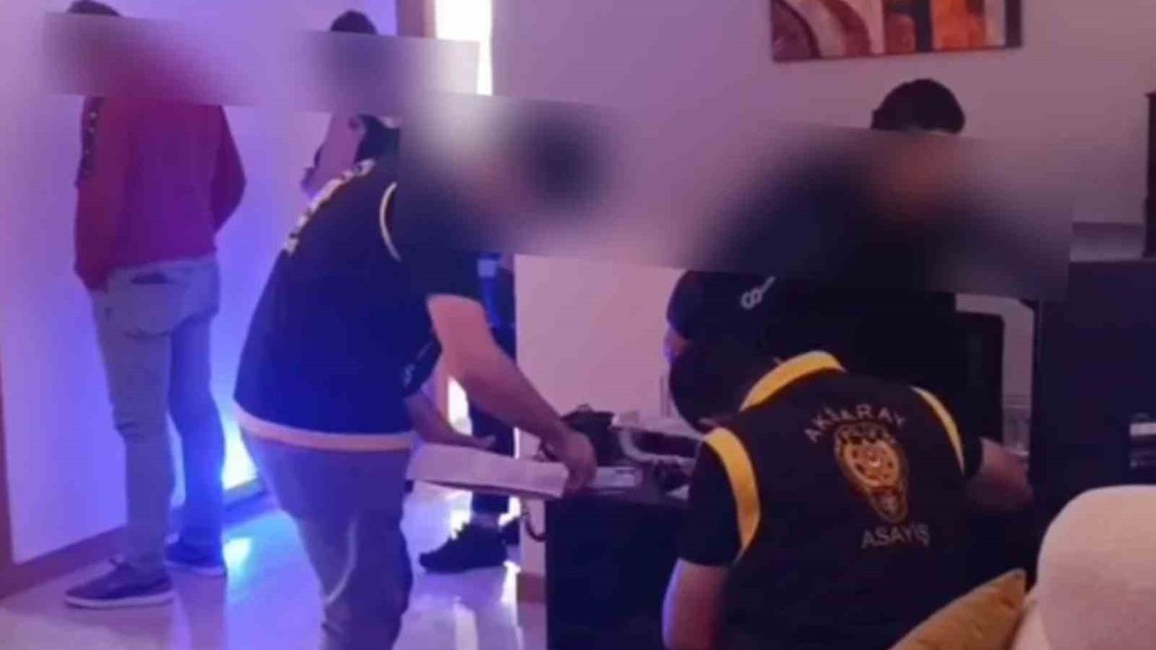 Aksaray'da üç adrese operasyon: 3 tutuklama