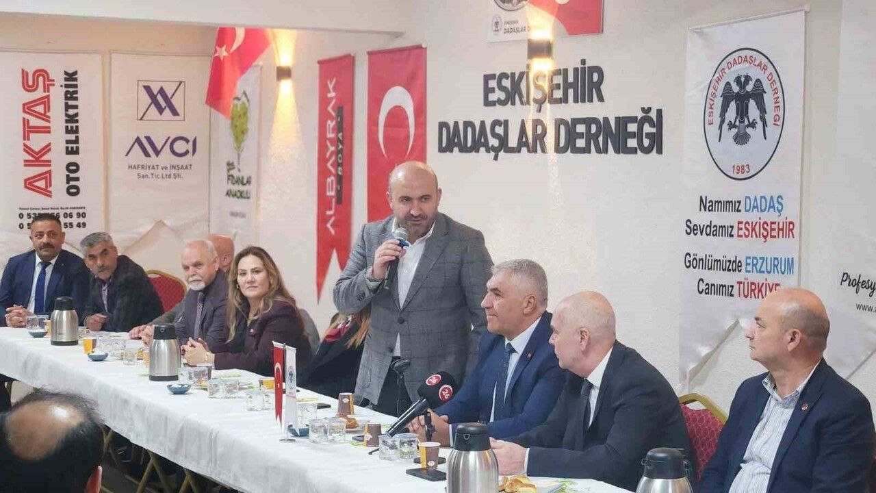 Albayrak ve Candemir Eskişehir Dadaşlar Derneği'ni Ziyaret Etti