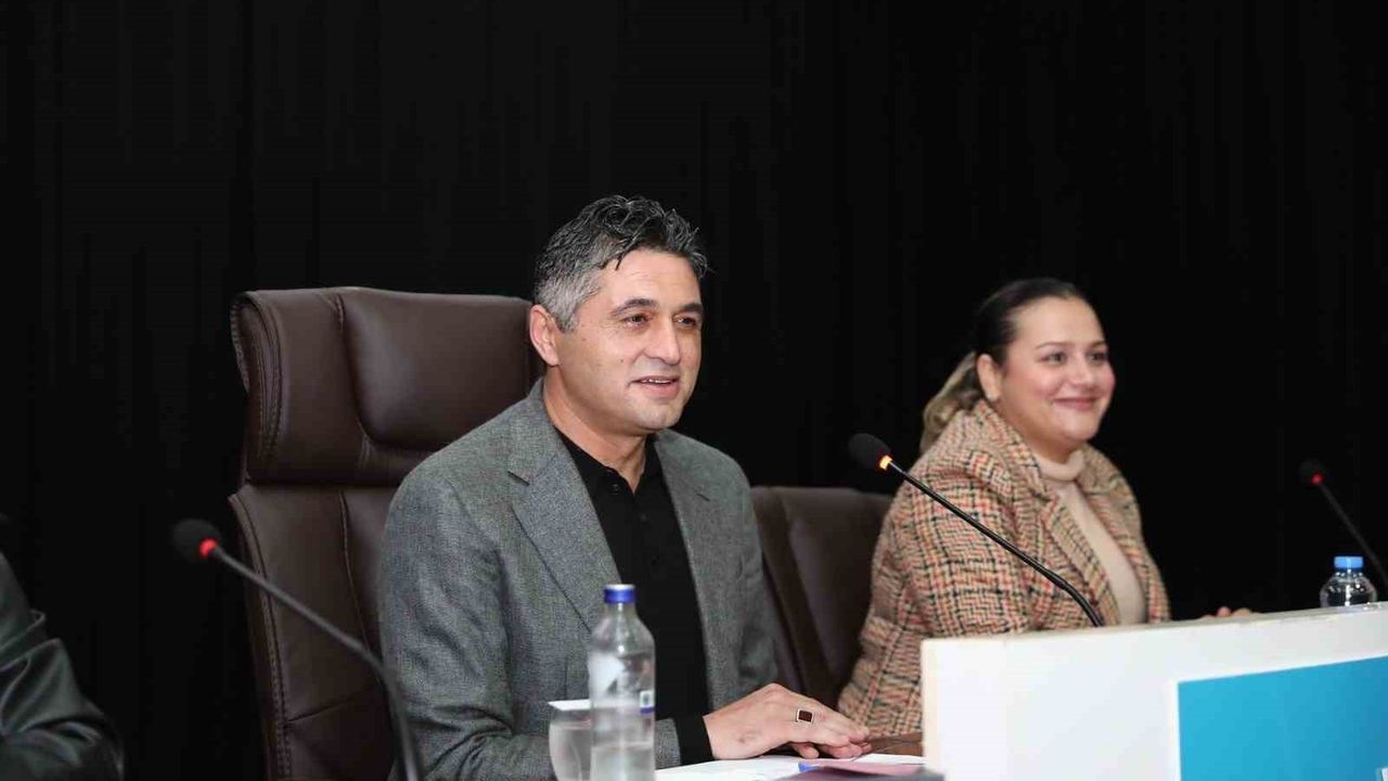 Aliağa'da Yeni Deniz Yolcu İskelesi Hizmete Girdi