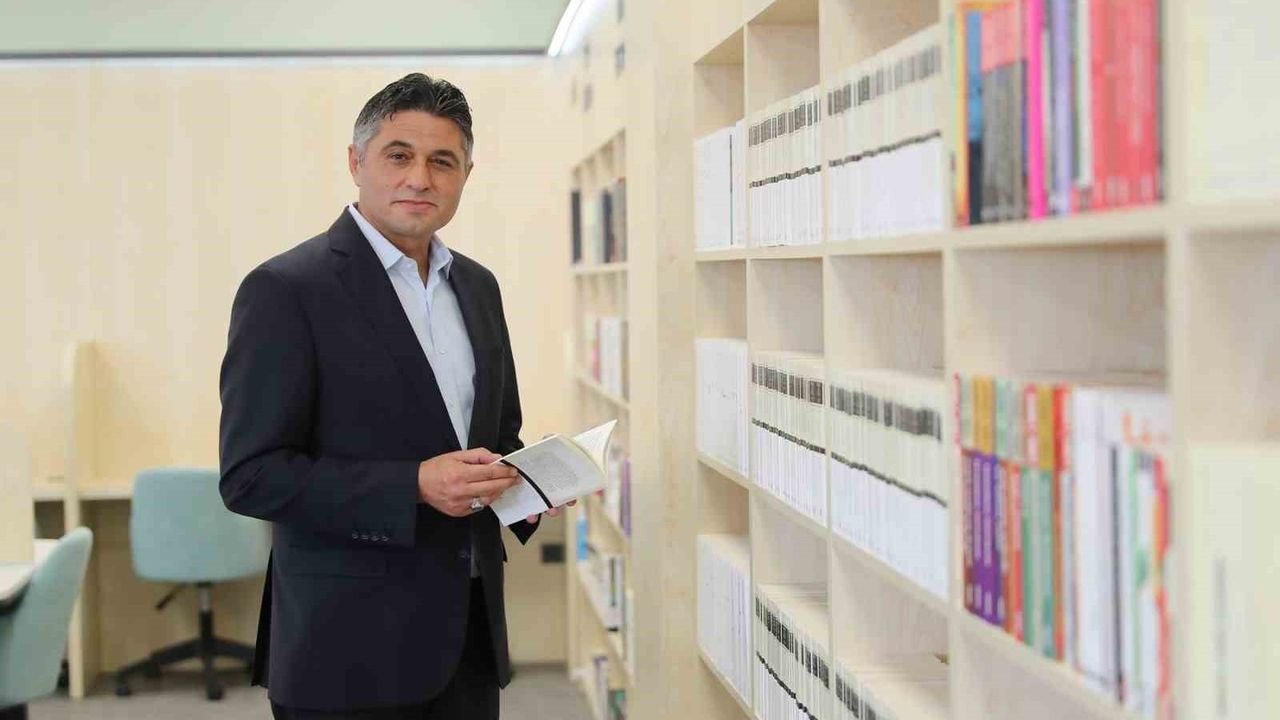 Aliağa Kent Kitaplığı 2026'da yeni eserlerle genişliyor