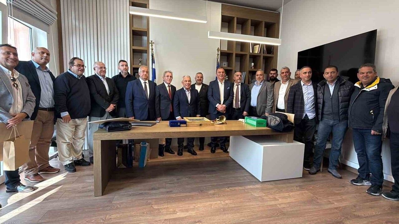 Aliaport–Midilli hattında ilk sefer: Aliağa heyeti adaya gitti