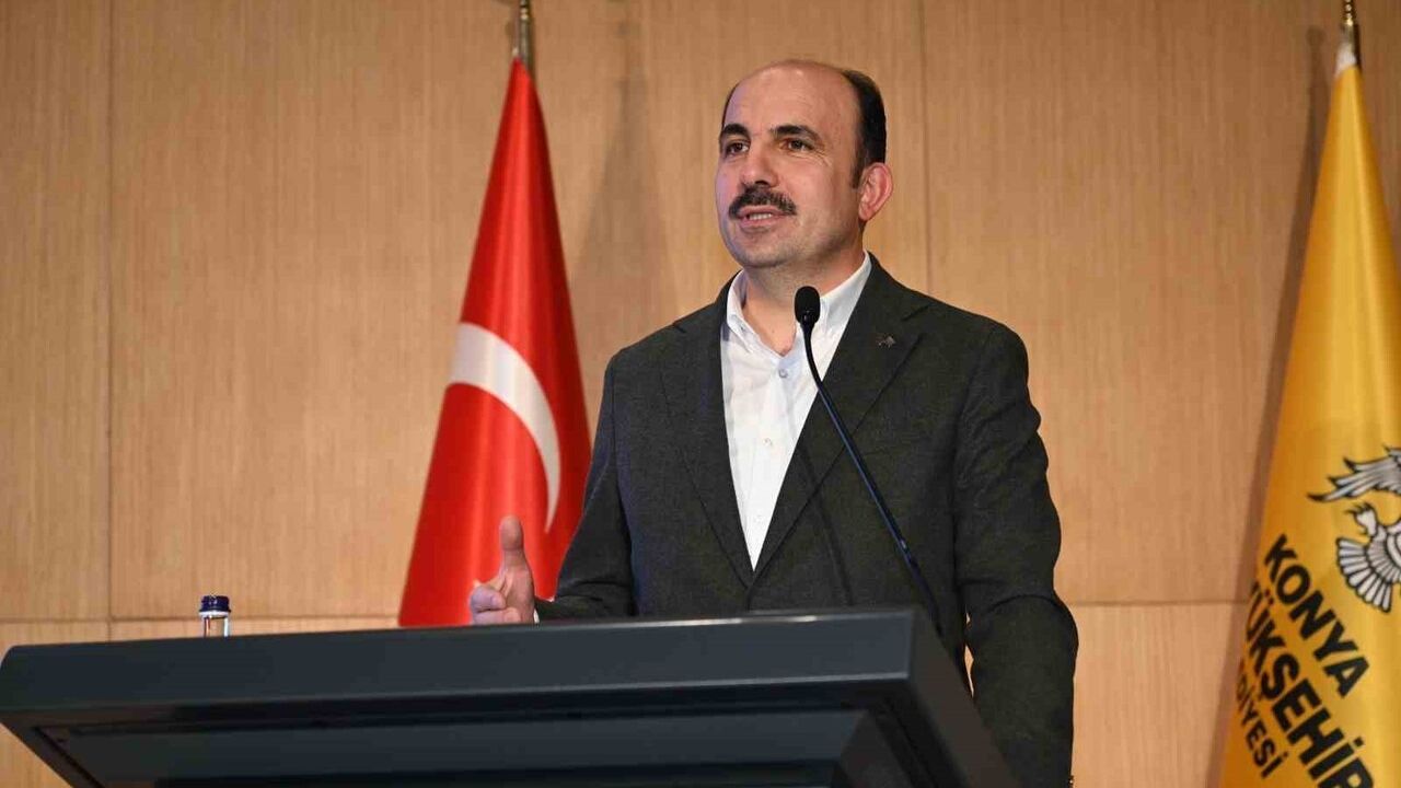 Altay: Konya'da ikamet eden 30 bin lisans öğrencisine eğitim desteği