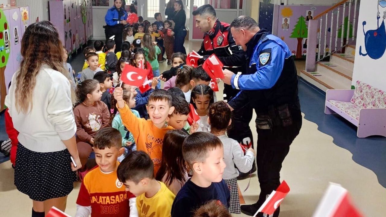 Anaokulunda Polislik Tanıtıldı, Güvenlik Bilinci Güçlendirildi