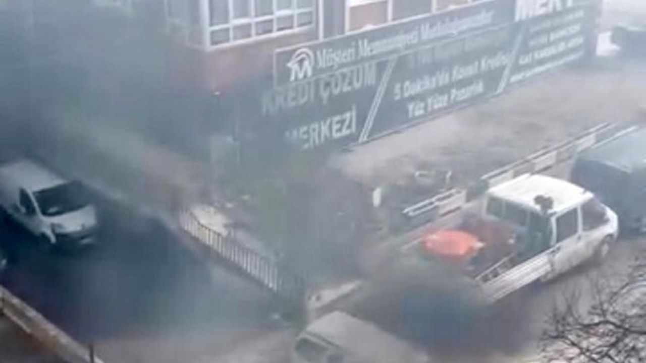 Ankara Sincan'da seyir halindeki otomobil alev aldı