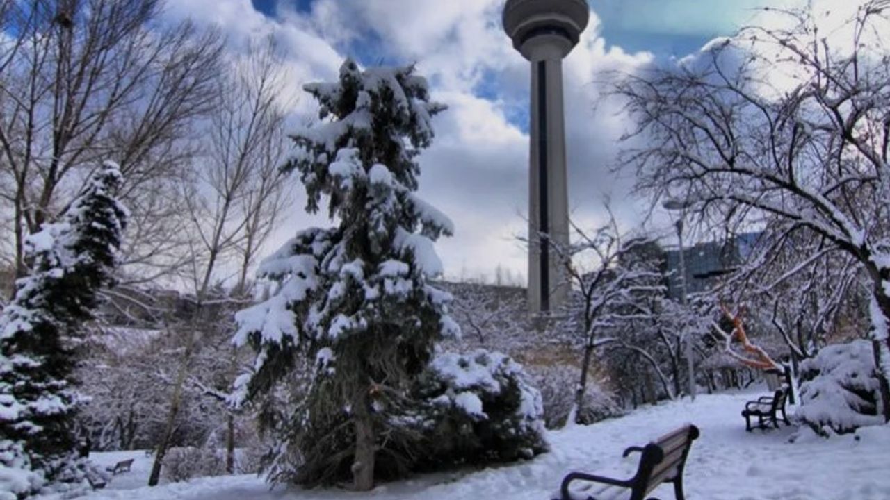 Ankara'ya Kar Ne Zaman Yağacak? Meteoroloji tarih verdi, o ilçelerde yaşayanlar dikkat!