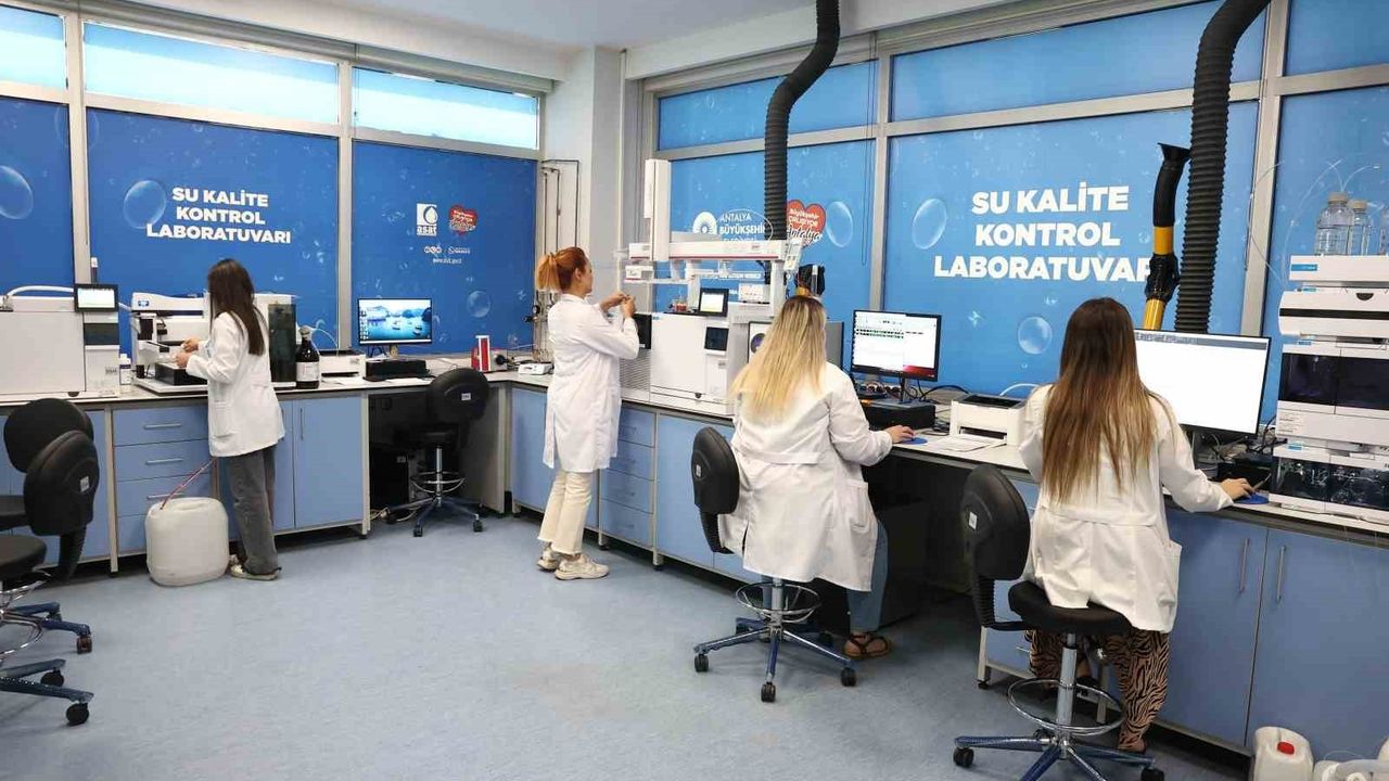 Antalya'da 19 ilçede 264 noktada su analizi ile içme suyu güvenliği
