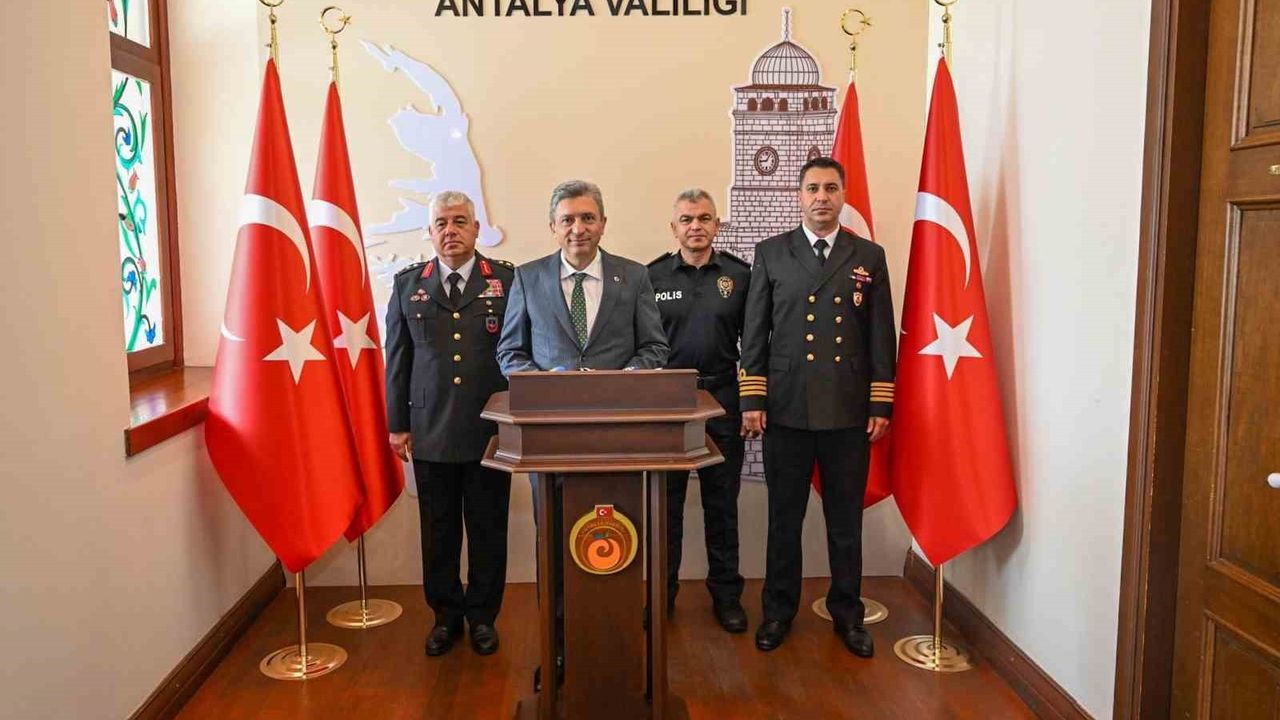 Antalya'da Ekim ayında 10 bin 900 asayiş olayı, binlerce yakalama ve çok sayıda ele geçen malzeme