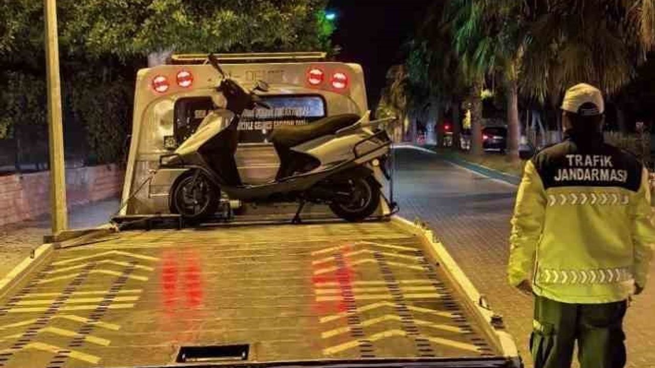 Antalya'da Jandarma'dan Şok Motosiklet Denetimi: 18 bin 525 Kontrol