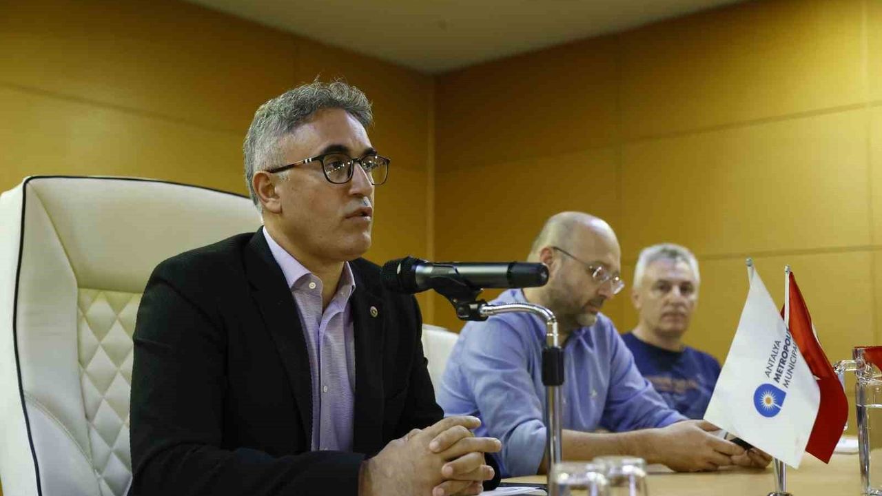 Antalya'da Yapay Resif Projesiyle Deniz Ekosistemi Güçlendirilecek