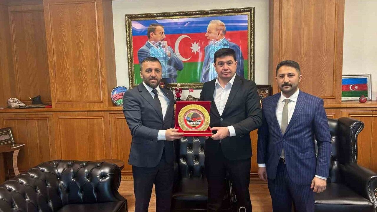 AR-AZ Derneği Karabağ Zaferi’nin 5. Yılını Kars Başkonsolosu Ziyaretiyle Andı