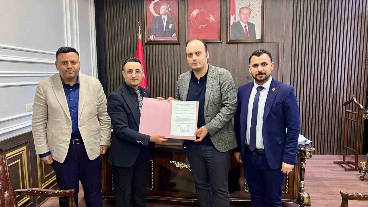 Araban'da ihtiyaç sahibi çocuklara kışlık giyim desteği için protokol imzalandı