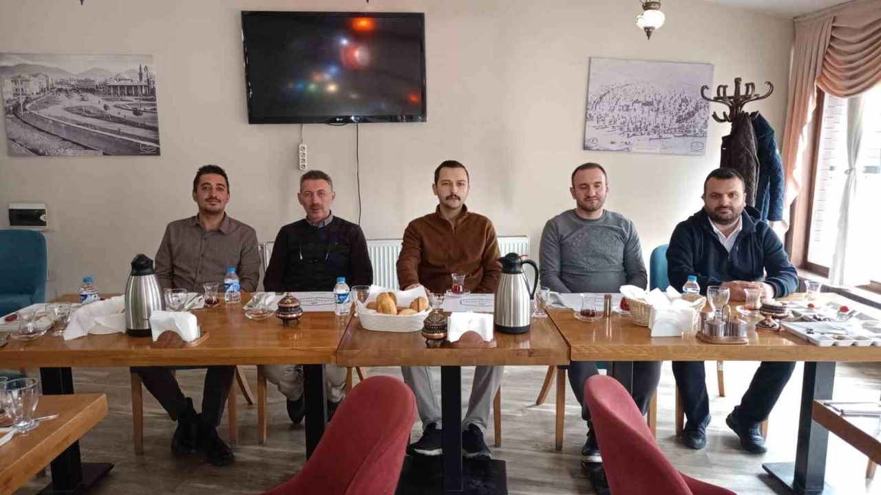 Aşkaleli Öğrenciler Erzurum'da Tarih ve Kültürle Buluştu