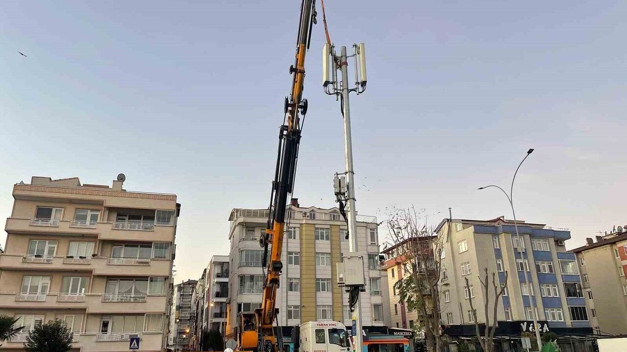 Atakum Denizevleri'nde mahalle tepkisiyle baz istasyonu kaldırıldı