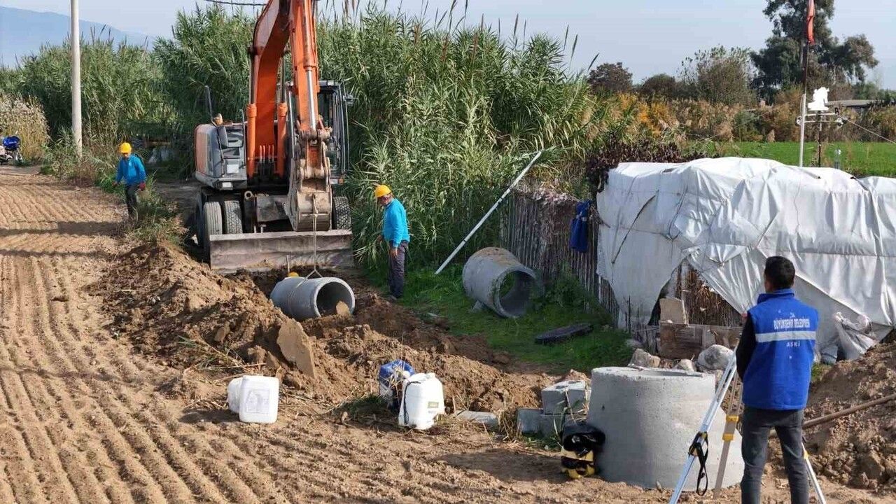 Atça Mahallesi'nde kanalizasyon hattı çalışmaları başladı
