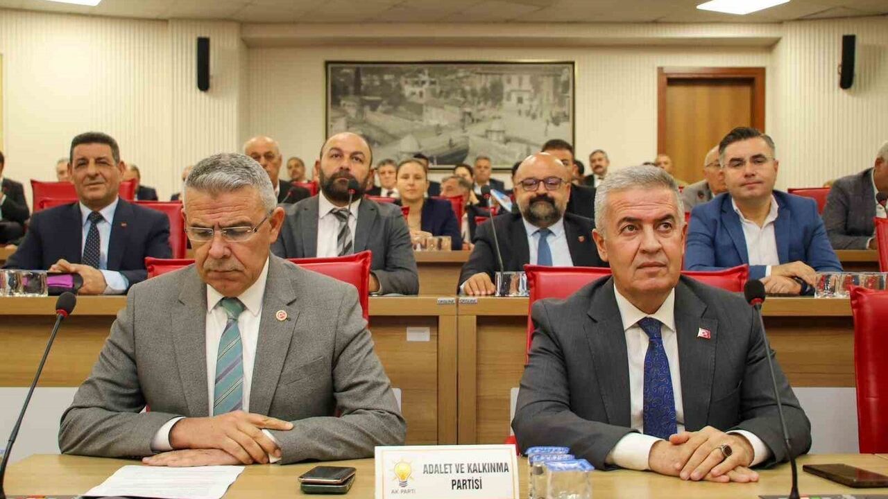 Aydın’da cenaze ve defin hizmetleri yalnızca AK Parti’li belediyelerce yürütülecek