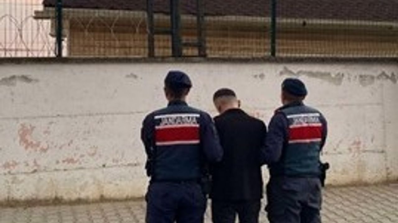 Aydın’da Kuşadası ve Efeler’de aranan iki şahıs yakalandı