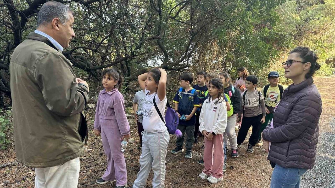 Aydın’da öğrenciler Doğa Eğitim Merkezi’nde yaban hayatını tanıdı