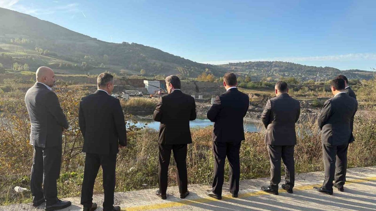 Bafra'da Sanayi Üretimine Yeni Bir Soluk: Dev Köprü İnşaatı Devam Ediyor