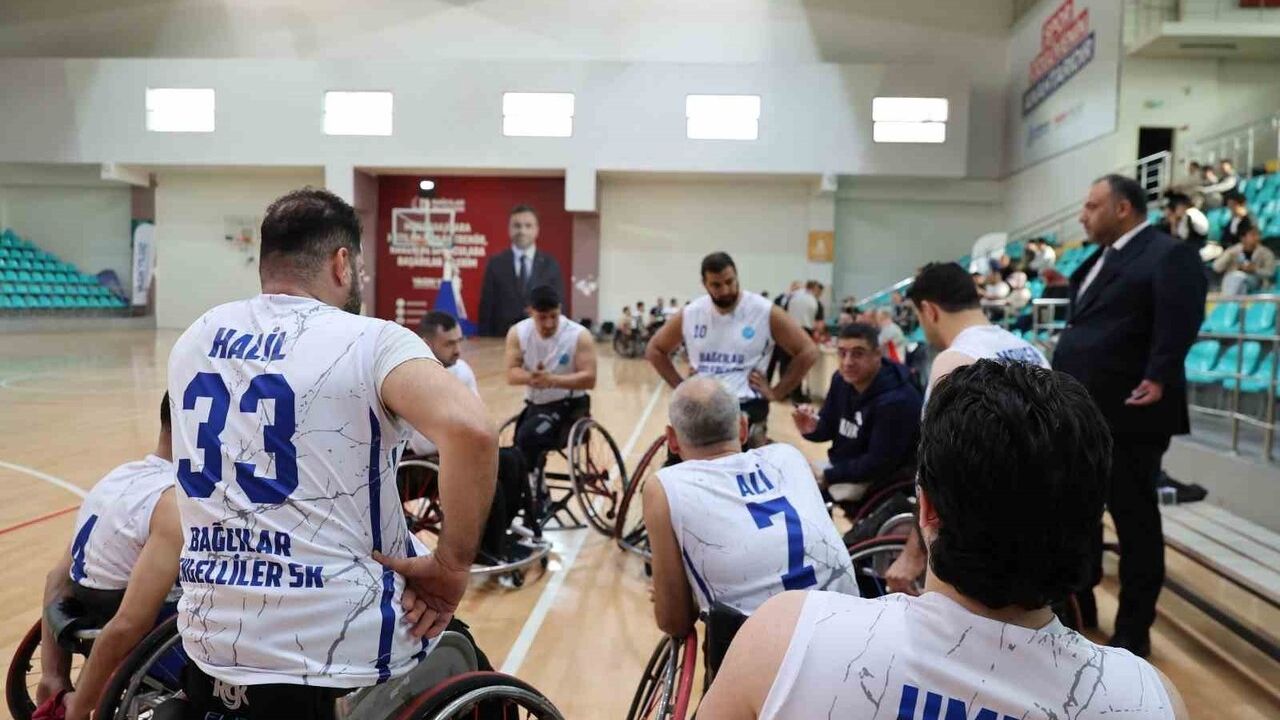 Bağcılar Belediyesi Tekerlekli Sandalye Basketbol Takımı sezona galibiyetle başladı
