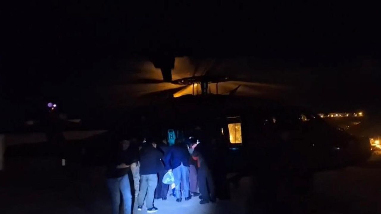 Bahçesaray'da düşen genç jandarma helikopteriyle Van'a sevk edildi