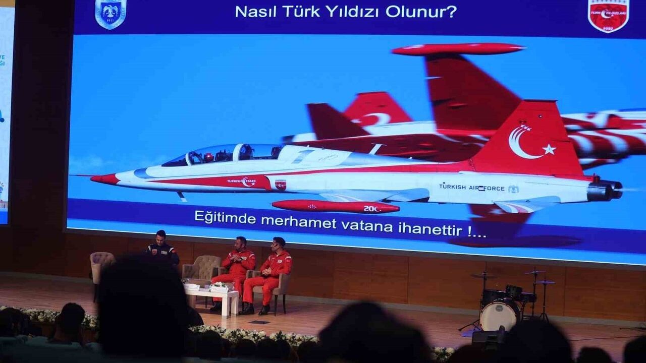 Bakan Bak: "Milli Teknoloji Hamlesi gümbür gümbür geliyor"