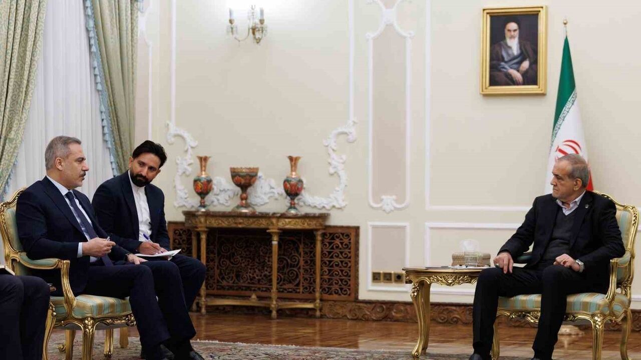 Bakan Fidan: İslam dünyası iç ihtilaflarla zaman kaybediyor