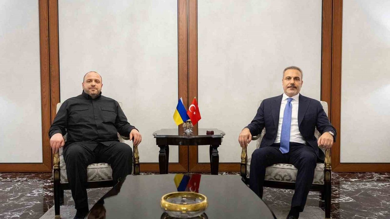 Bakan Fidan, Ukrayna Güvenlik Konseyi Sekreteri Rüstem Umerov ile Ankara'da görüştü