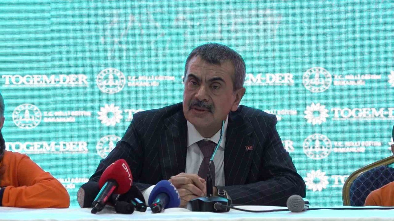 Bakan Tekin: Eğitimde Başarı İçin Tüm Aktörlerin İşbirliği Şart